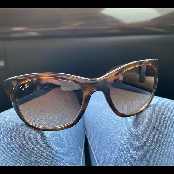 Ray-Ban Accessories - Ray-ban sunglasses